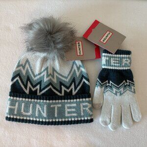 NWT - Hunter Fair Isle Pom Beanie and Glove Set in Blue Multi